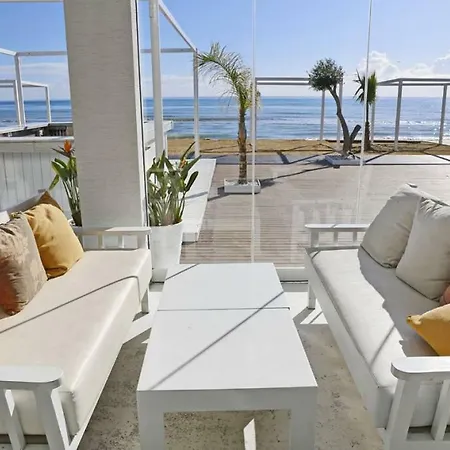 Newly Remodelled Apartment, Pool, Sauna And Gym Apartment *